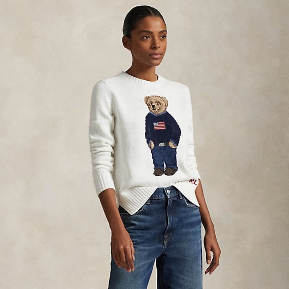Polo Ralph Lauren Polo Bear Cotton Linen
Sweater in Deckwash White American Flag - Picture 2 of 8